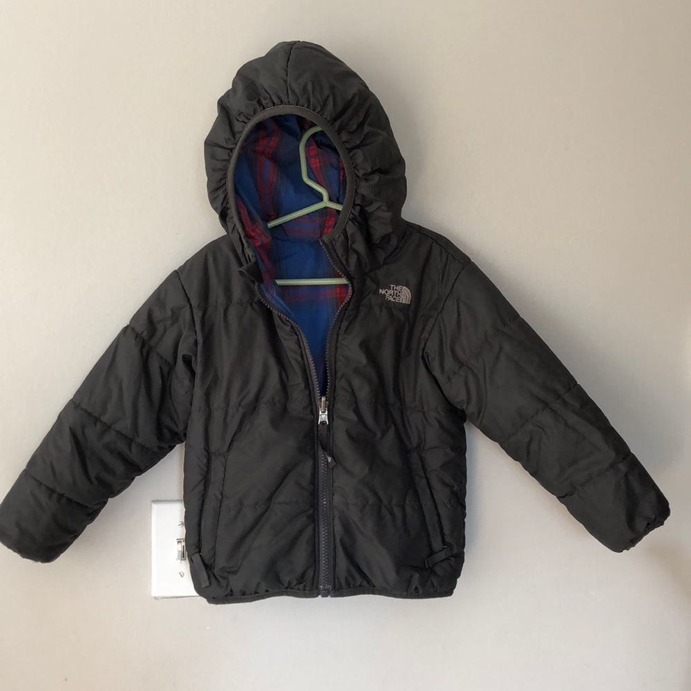 North Face reversible 4T coat gray / blue and red